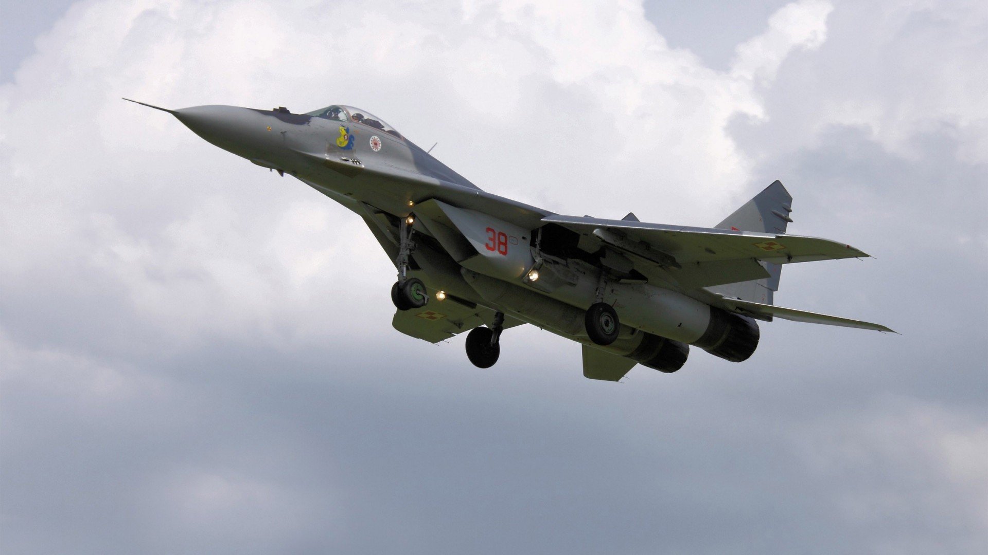 爱游戏体育app-中国三人篮球男队专注攻守节奏把控,中国三人篮球男篮