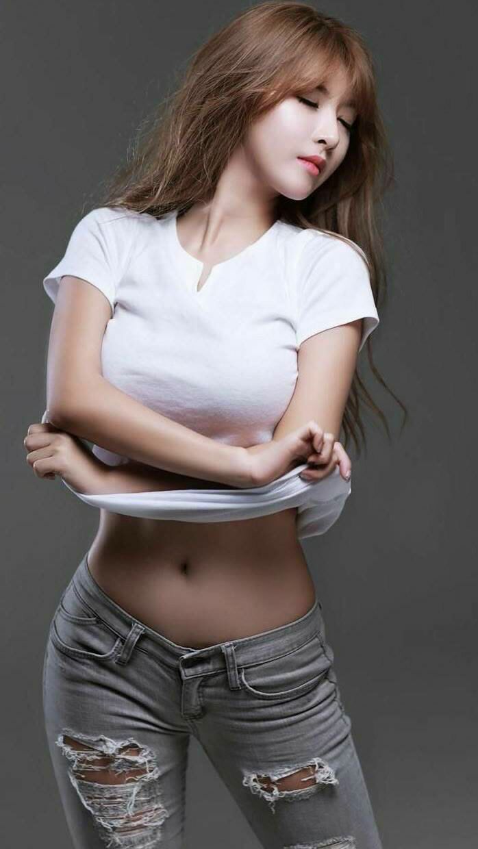 爱游戏app下载-国家队在亚洲杯中夺冠 激烈对抗感人至深,亚洲杯参加国家